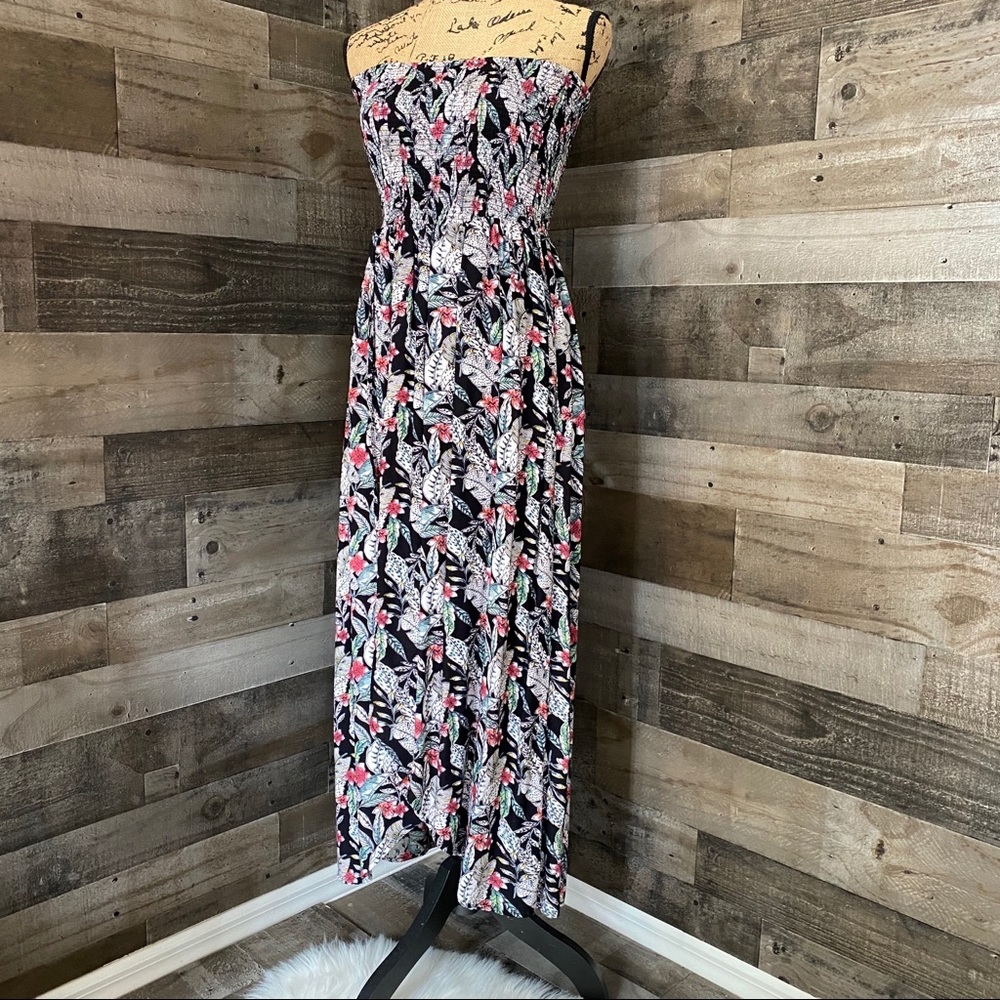 Patrons of Peace 🕊 strapless floral maxi dress